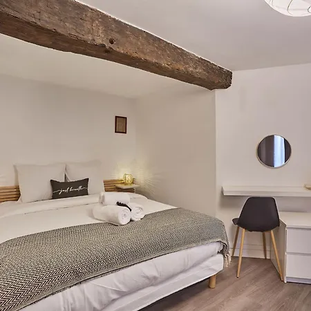 Apartment Superb In The Center Of By Stusioprestige