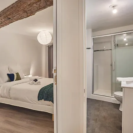 Superb In The Center Of By Stusioprestige Apartment Paris